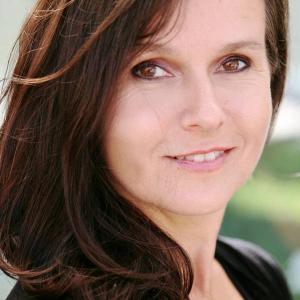 modelka s ID 07021ANCAC p017