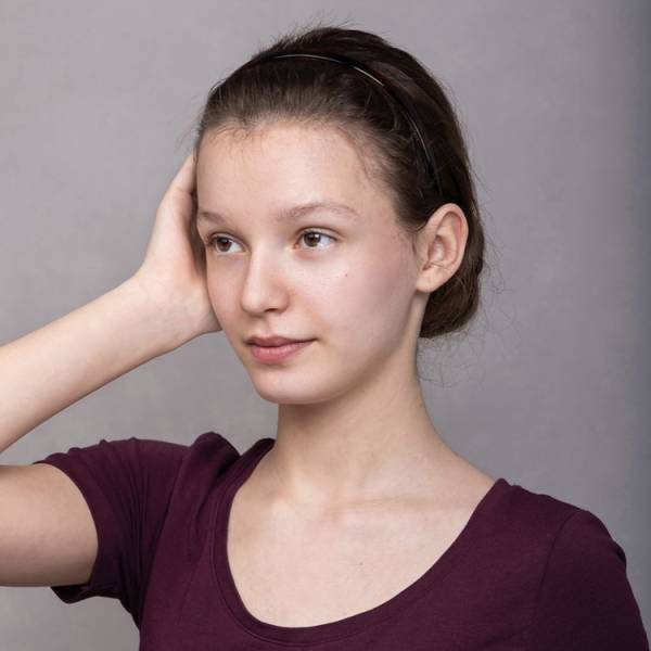 modelka s ID 07024WZOVD p019