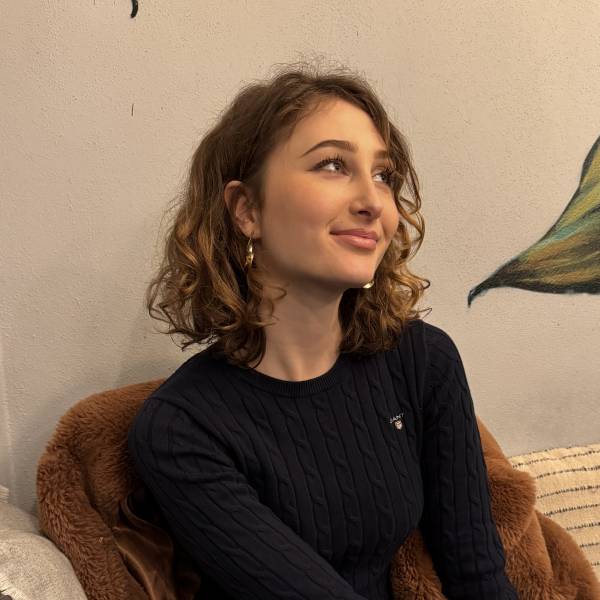 modelka s ID 070250ILXH p017