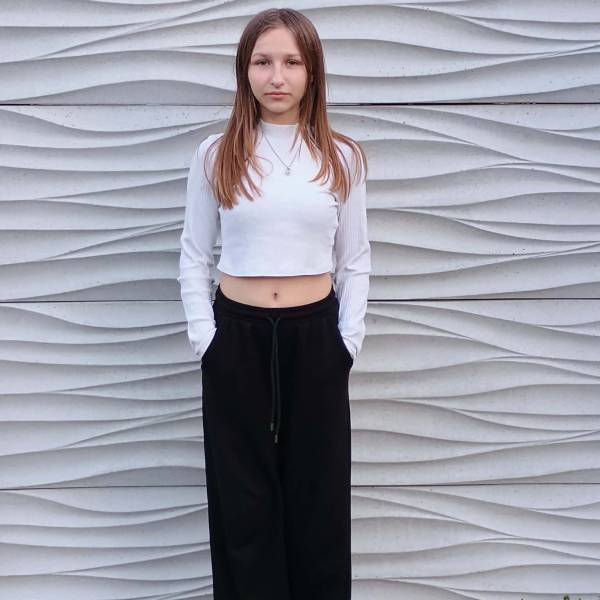 modelka s ID 07025H39GM p018