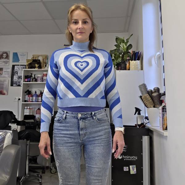 modelka s ID 070288KOE7 p018