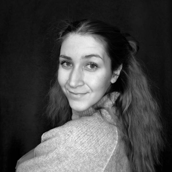 modelka s ID 07028JO1SZ p017