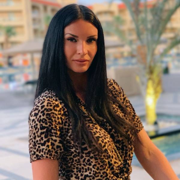 modelka s ID 0702DM0ZWY p016