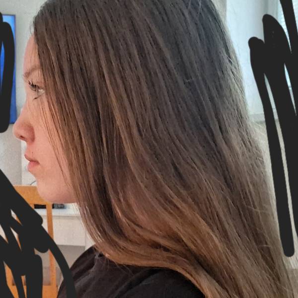 modelka s ID 0702EHG10F p019