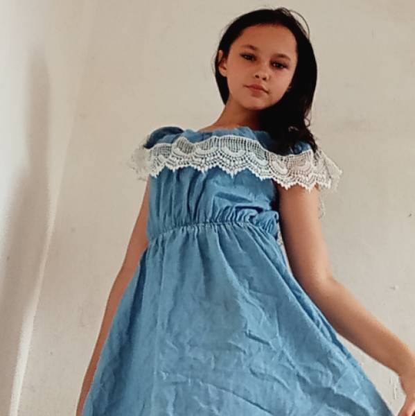 modelka s ID 0702EQM704 p017