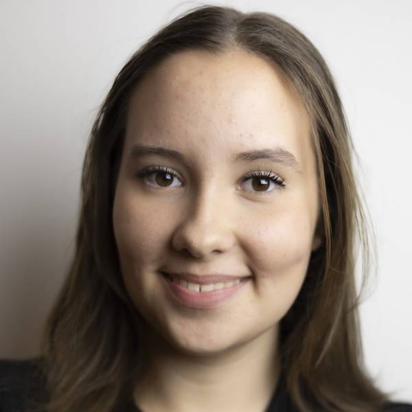 modelka s ID 0702F1OELK p017