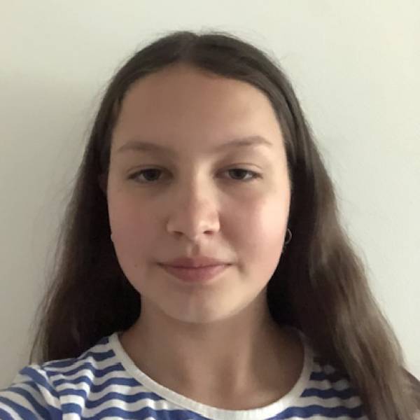 modelka s ID 0702K9EUU8 p016