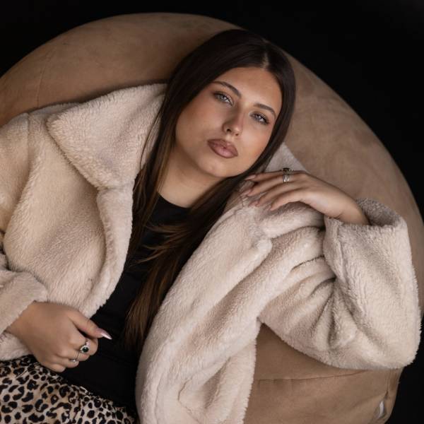 modelka s ID 0702LWT0AR p016