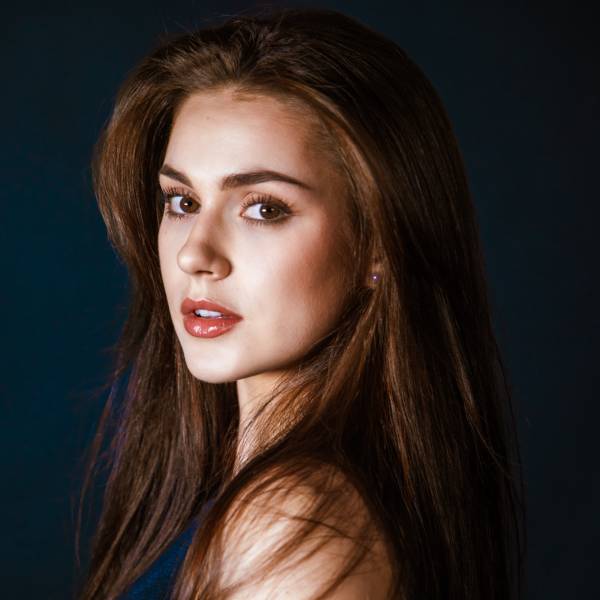 modelka s ID 0702MGVNJG p019