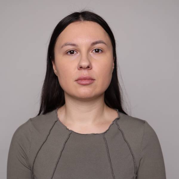 modelka s ID 0702N5IUR7 p016