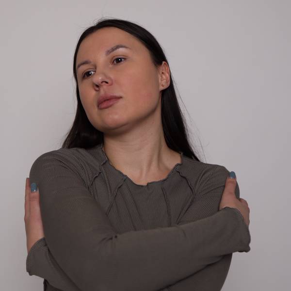 modelka s ID 0702N5IUR7 p019