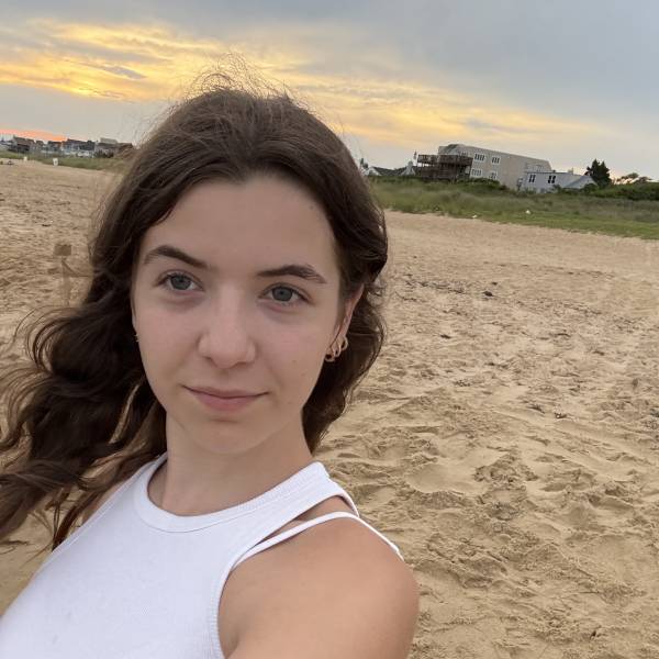 modelka s ID 0702UEKQX5 p017