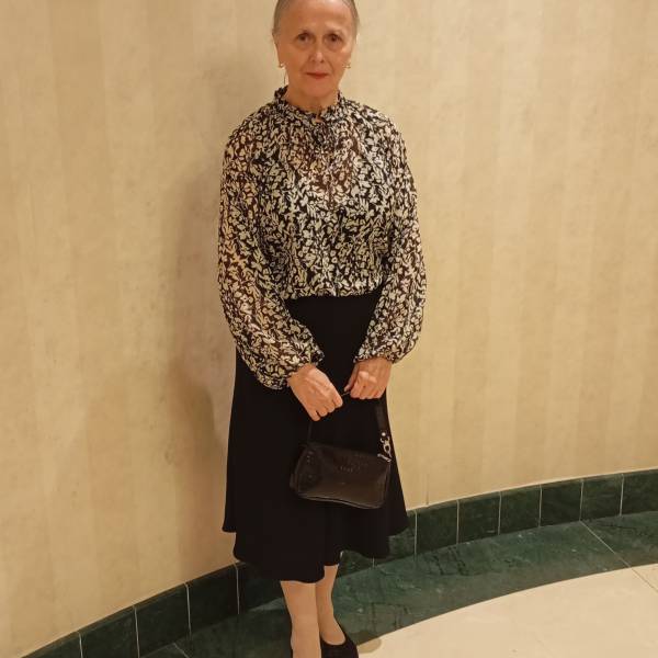 modelka s ID 0702VF0H2C p018